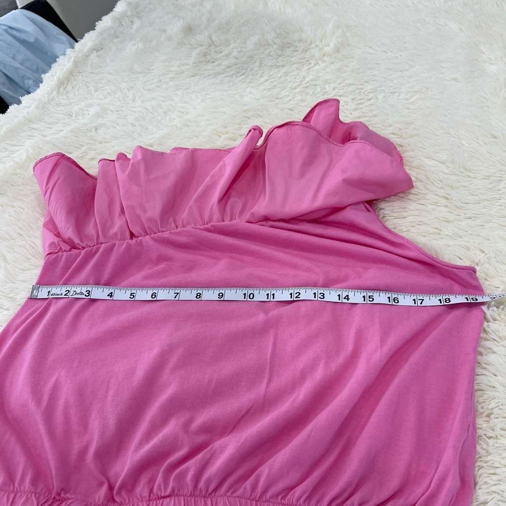 Elegant Pink Ruffle Off-Shoulder Blouse - Picture 7 of 8